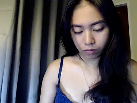 candycrushyyy online show from September 9, 2025, 6:40 pm