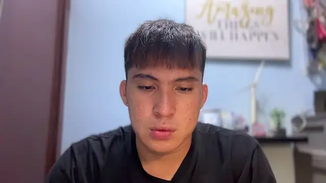 lovely jay online show from November 7, 2025, 7:14 pm