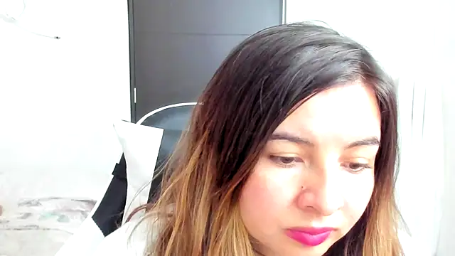 Snapshot of ADHARAMILLER__1111 chatting on April 6, 2026, 11:16 pm ADHARAMILLER 1111 online show from April 6, 2026, 11:16 pm