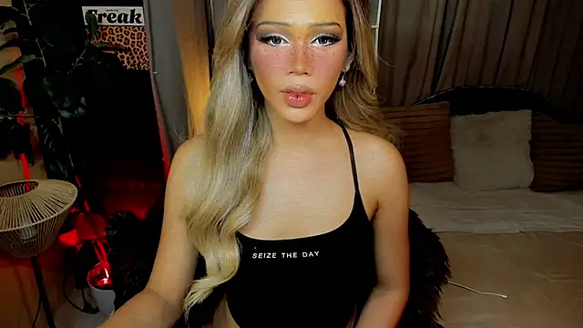 Candicebloom online show from March 25, 2026, 11:00 pm