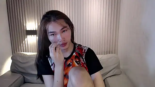 Snapshot of lovelychanel69xx chatting on December 16, 2025, 12:15 am lovelychanel69xx online show from December 16, 2025, 12:15 am