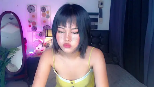 Snapshot of asian_babhiegirl chatting on February 5, 2026, 11:04 am asian babhiegirl online show from February 5, 2026, 11:04 am