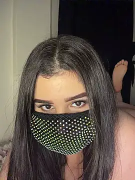 kamy55 online show from April 7, 2026, 5:19 am