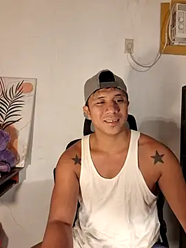 Snapshot of mr_dave chatting on April 12, 2026, 12:21 pm mr dave online show from April 12, 2026, 12:21 pm