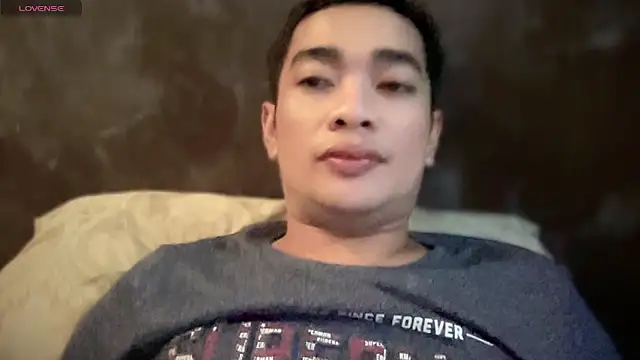 Snapshot of popmycherryxxx chatting on December 18, 2025, 5:02 am popmycherryxxx online show from December 18, 2025, 5:02 am