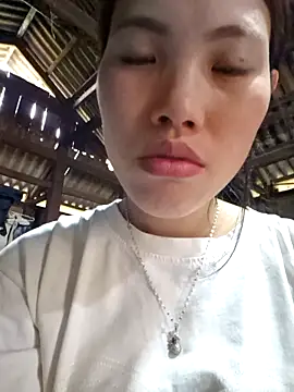 Snapshot of cincin_677 chatting on October 19, 2025, 2:23 am cincin 677 online show from October 19, 2025, 2:23 am