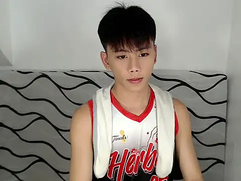 ynotyu online show from July 10, 2026, 4:42 pm