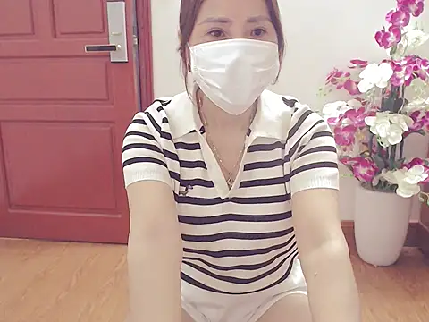 ruby 8x online show from October 30, 2025, 12:23 am