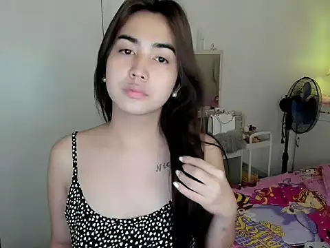 Snapshot of Alovelydoll_nica chatting on April 21, 2026, 1:42 am Alovelydoll nica online show from April 21, 2026, 1:42 am
