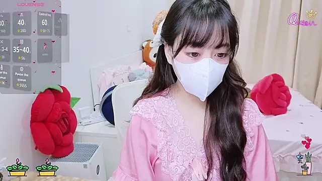 -MinaYoung- online show from April 11, 2026, 7:35 am