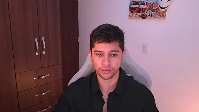 domsantiago  online show from November 15, 2025, 10:59 pm