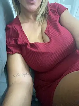 Snapshot of Veryvery30 chatting on September 25, 2025, 9:02 am Veryvery30 online show from September 25, 2025, 9:02 am