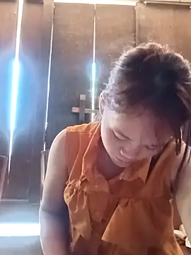 Nguyet135 online show from April 28, 2026, 1:59 am