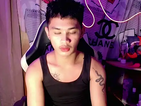 asianhardcock25 online show from November 4, 2025, 7:46 pm