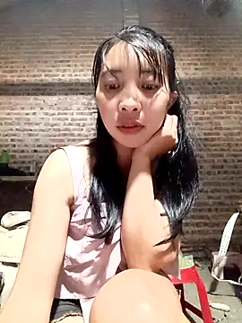 Snapshot of emaame68 chatting on November 5, 2025, 1:00 pm emaame68 online show from November 5, 2025, 1:00 pm