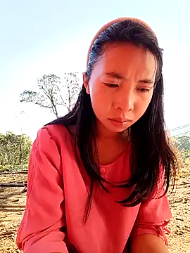 Snapshot of emaame68 chatting on November 23, 2025, 12:54 am emaame68 online show from November 23, 2025, 12:54 am