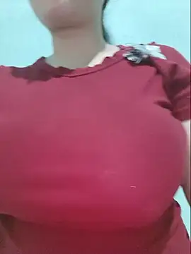 Shiny Babe online show from May 16, 2026, 3:14 am