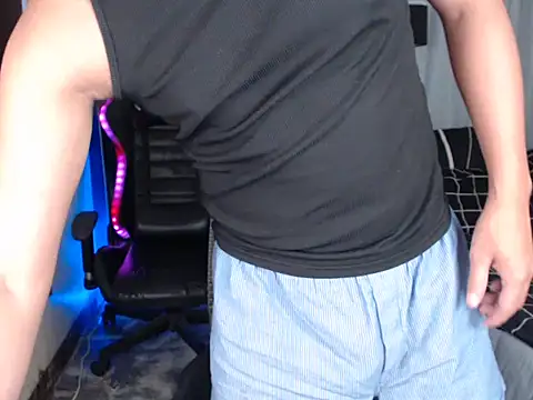 alexsuckable01 online show from May 15, 2026, 11:12 pm