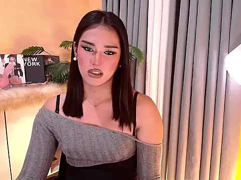 Snapshot of magnificent_kitana chatting on February 26, 2026, 5:45 pm magnificent kitana online show from February 26, 2026, 5:45 pm