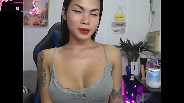 Snapshot of lucyheart777 chatting on May 14, 2026, 2:18 am lucyheart777 online show from May 14, 2026, 2:18 am