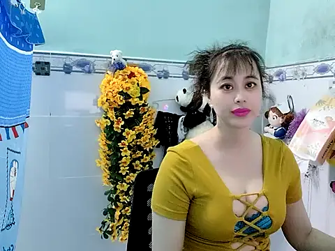 emgaixinhngoan online show from September 30, 2025, 12:37 am