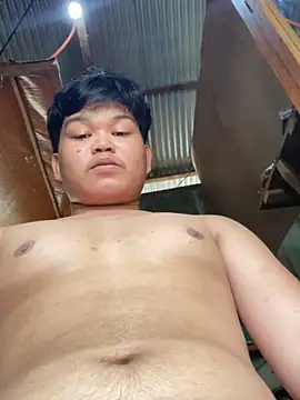 Snapshot of Reynelcock chatting on February 22, 2026, 3:51 am Reynelcock online show from February 22, 2026, 3:51 am