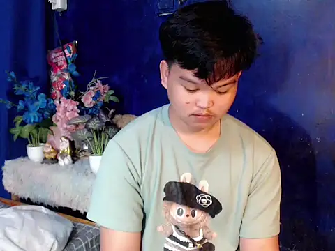 Snapshot of Reynelcock chatting on February 26, 2026, 4:55 am Reynelcock online show from February 26, 2026, 4:55 am