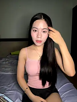 Snapshot of -katinat- chatting on September 18, 2025, 5:37 pm -katinat- online show from September 18, 2025, 5:37 pm