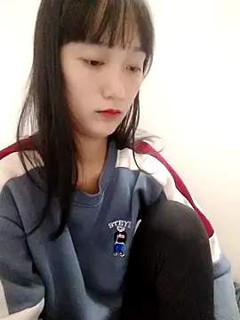 Snapshot of Kembong01 chatting on November 5, 2025, 7:58 pm Kembong01 online show from November 5, 2025, 7:58 pm