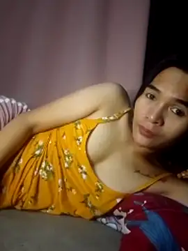Snapshot of sweetsasha68 chatting on June 14, 2026, 12:51 pm sweetsasha68 online show from June 14, 2026, 12:51 pm