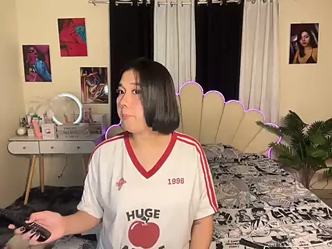 KateMadness online show from March 28, 2026, 3:33 pm