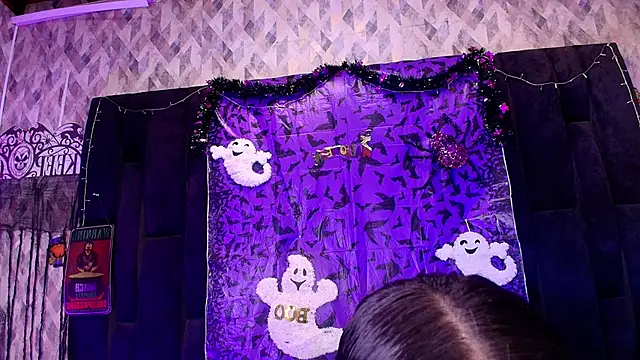 wensheng  online show from October 25, 2025, 7:19 pm