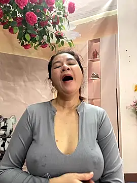 Bollozzy 89 online show from November 17, 2025, 4:51 am