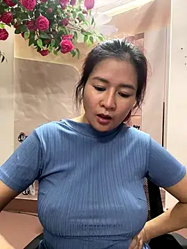 Bollozzy 89 online show from December 3, 2025, 3:54 pm