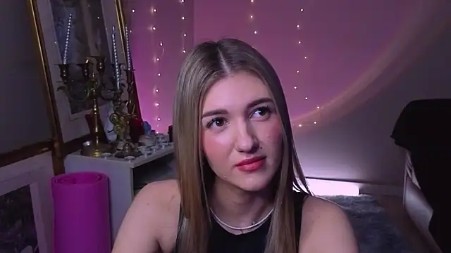 Snapshot of BeatrixGummer chatting on November 6, 2025, 8:21 pm BeatrixGummer online show from November 6, 2025, 8:21 pm