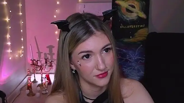 Snapshot of BeatrixGummer chatting on November 26, 2025, 8:21 pm BeatrixGummer online show from November 26, 2025, 8:21 pm