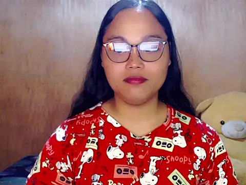  Lylia online show from October 3, 2025, 11:35 pm