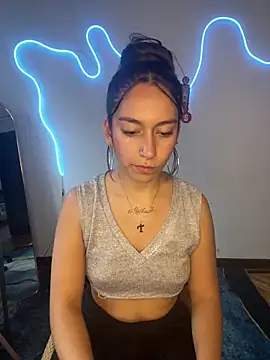 Snapshot of Alaska_euphoria chatting on November 19, 2025, 8:31 pm Alaska euphoria online show from November 19, 2025, 8:31 pm