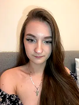 AdelinaEmber online show from November 27, 2025, 10:17 am