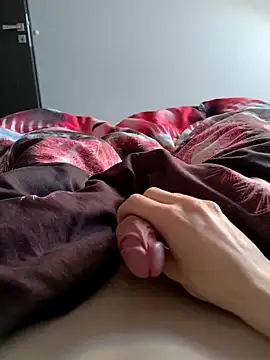 justhubert online show from September 28, 2025, 7:58 am