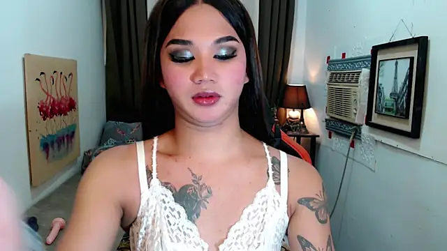 Snapshot of lil_fantacy chatting on October 5, 2025, 9:18 am lil fantacy online show from October 5, 2025, 9:18 am