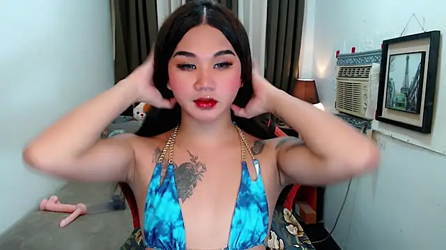 Snapshot of lil_fantacy chatting on October 20, 2025, 10:59 am lil fantacy online show from October 20, 2025, 10:59 am
