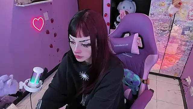 Vero Osb  online show from October 23, 2025, 11:46 pm