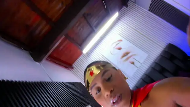 AriebonyBrooke online show from October 31, 2025, 11:44 am