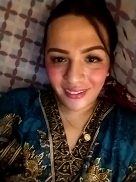 Snapshot of enoria1992 chatting on November 29, 2025, 8:39 am enoria1992 online show from November 29, 2025, 8:39 am