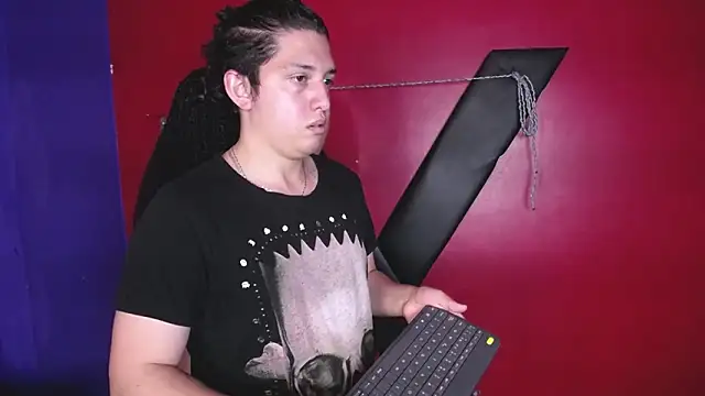 Jackson n Scarlett online show from February 12, 2026, 2:34 pm