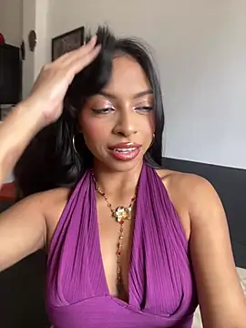 Snapshot of Karibeam chatting on March 8, 2026, 6:01 pm Karibeam online show from March 8, 2026, 6:01 pm