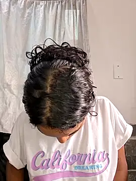 Snapshot of Cataleya_ja chatting on March 3, 2026, 12:55 pm Cataleya ja online show from March 3, 2026, 12:55 pm