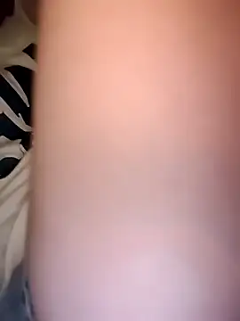 daisylouis online show from March 22, 2026, 2:59 am