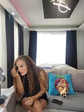 evasweett   online show from March 20, 2026, 3:17 pm